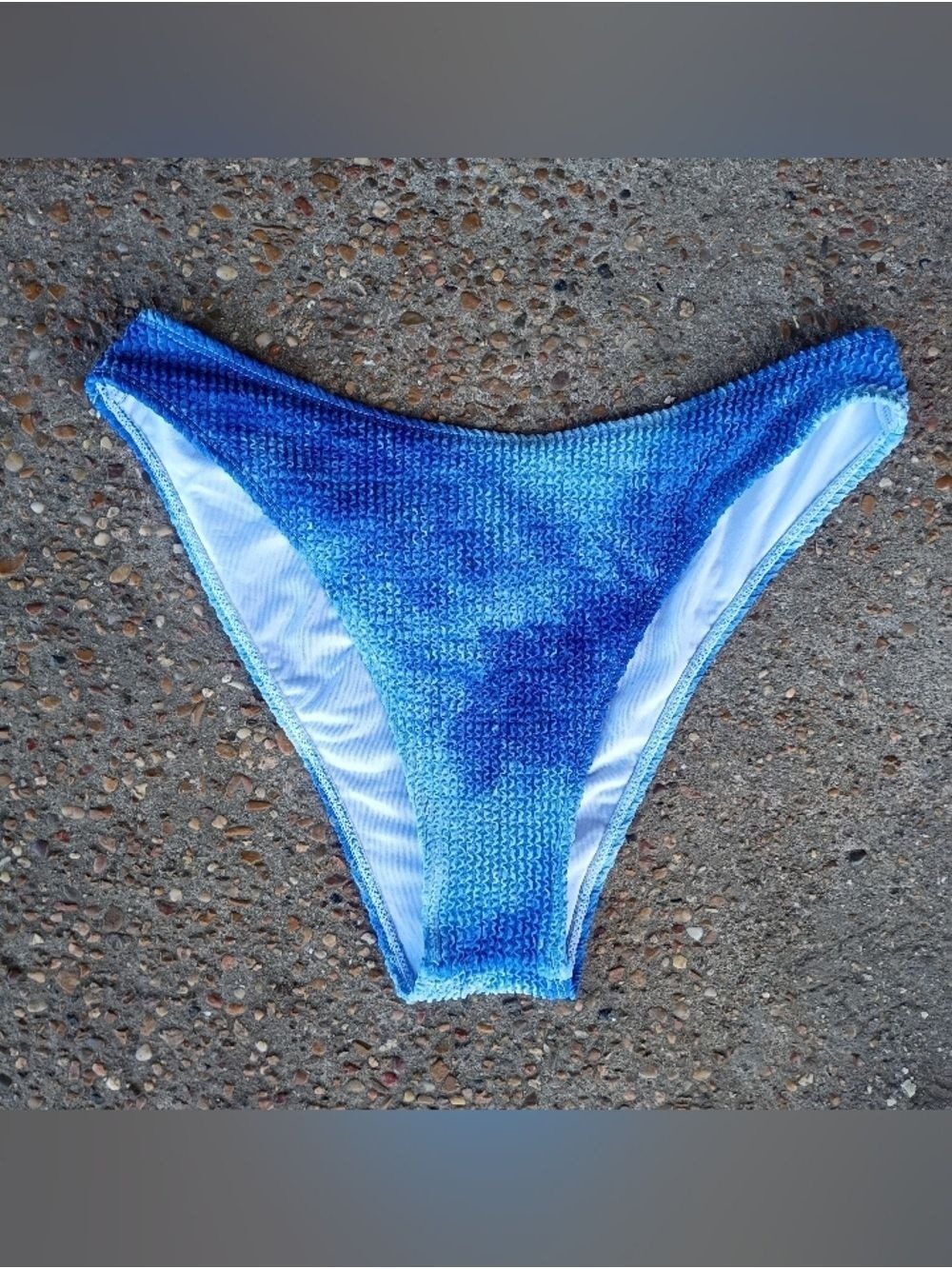 2/$10 NWOT Blue And White Tie Dye Swimming Bottoms